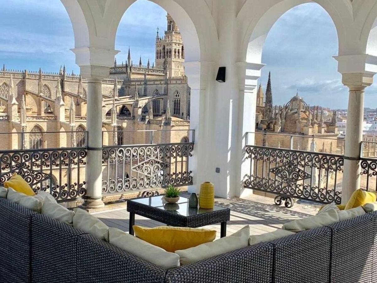 Isg Apartments The Most Exclusive Apartment In Sevillaparking Luaran gambar