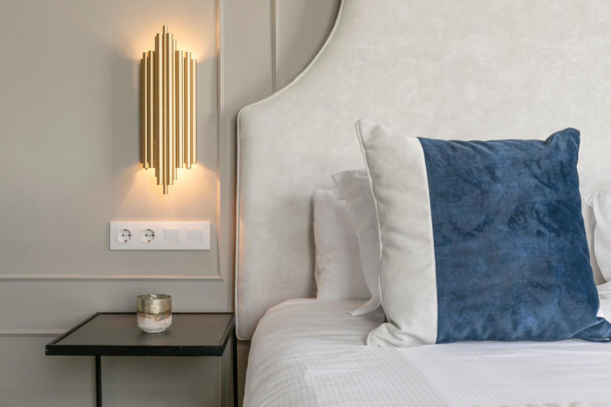 Isg Apartments The Most Exclusive Apartment In Sevillaparking Luaran gambar
